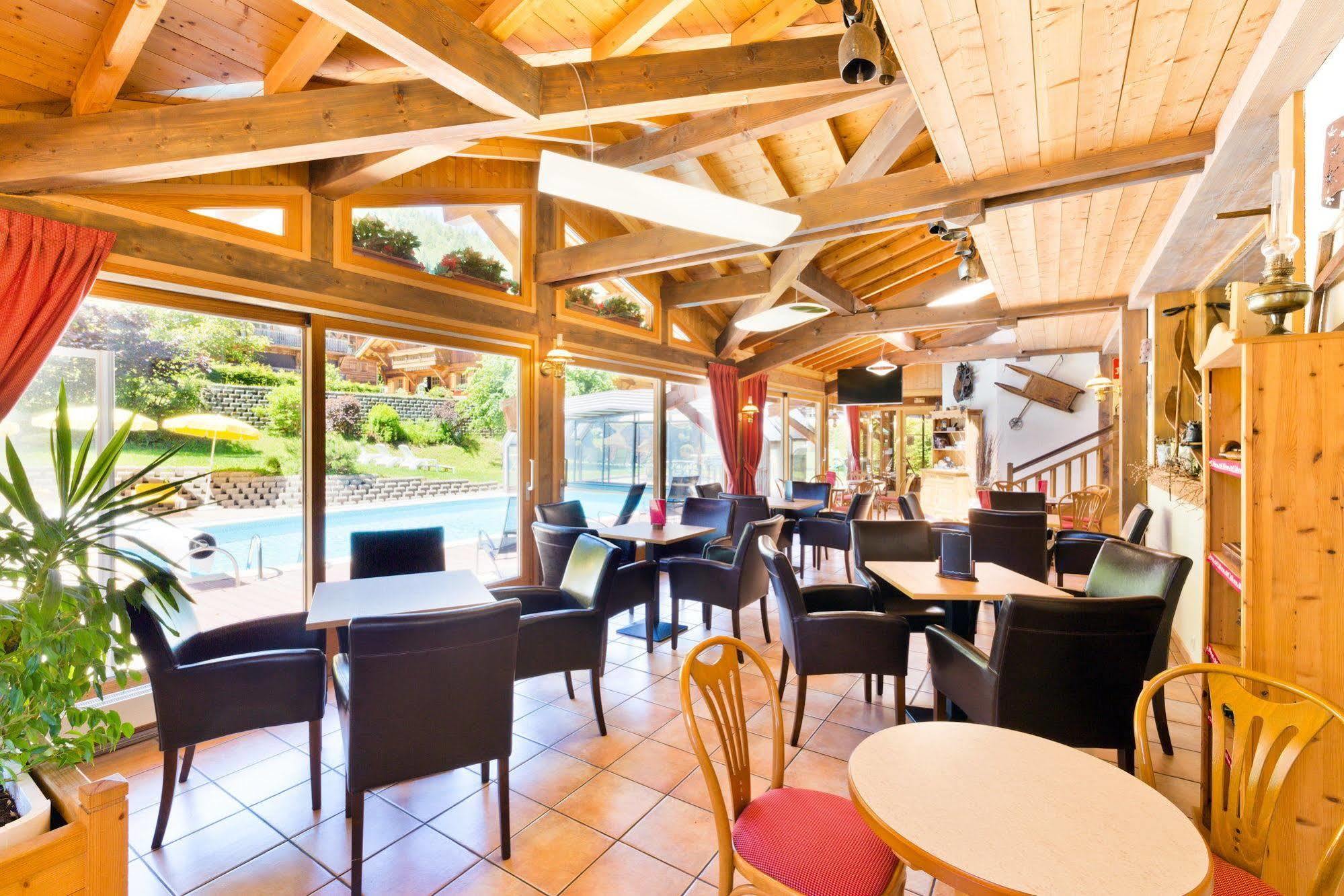 Hotel Les Bruyeres Морзин Екстериор снимка